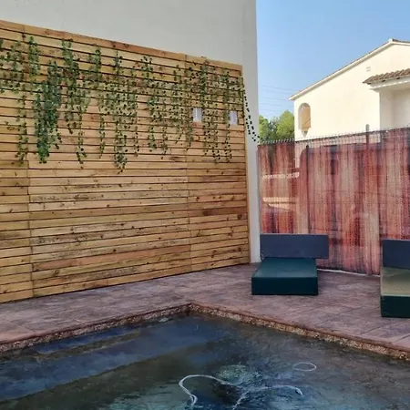 Zona5 Apartamentos Turisticos El Vendrell Extérieur photo