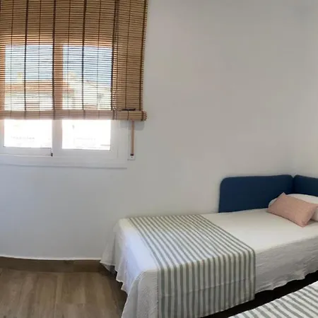 Zona5 Apartamentos Turisticos El Vendrell Extérieur photo