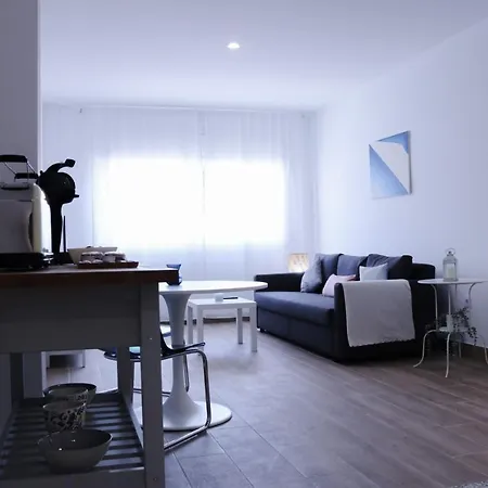 Zona5 Apartamentos Turisticos El Vendrell Extérieur photo